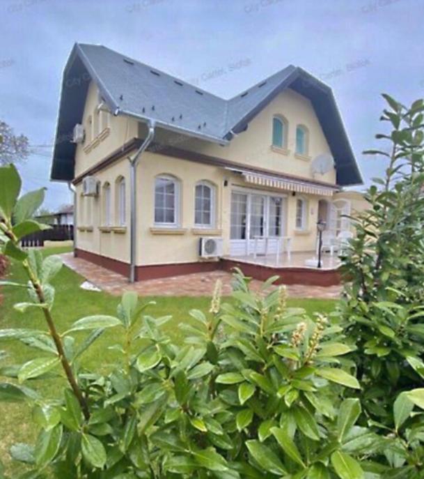 Diofa Apartman Siofok Exterior photo